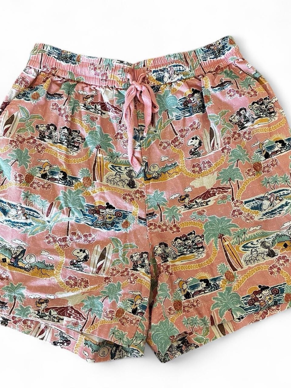 Women’s reyn spooner peanuts shorts